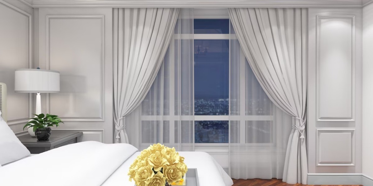 Top Benefits of Installing Blackout Curtains in Dubai Homes