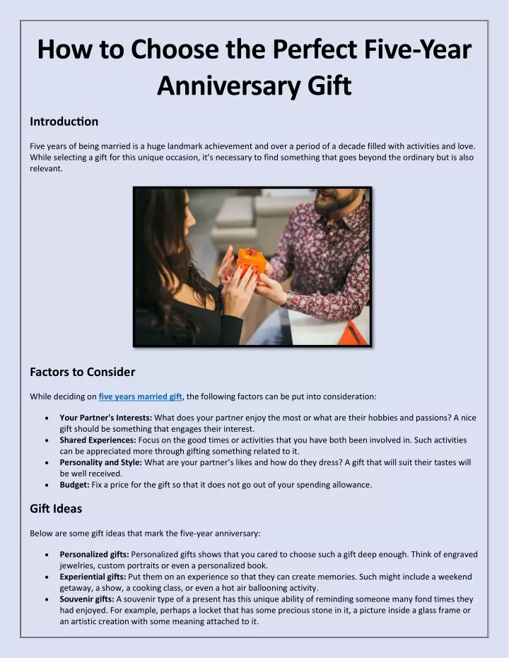 How to Choose the Perfect Five-Year Anniversary Gift