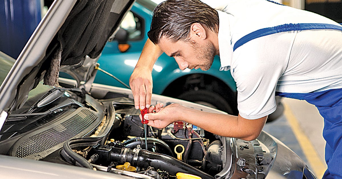 Top Sings That Your Car Needs Immediate Repairing