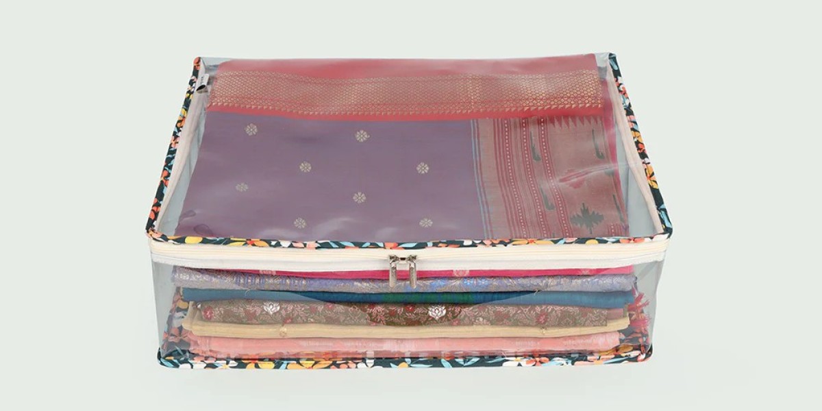 Why Should You Consider Using a Saree Organiser for Your Wardrobe?