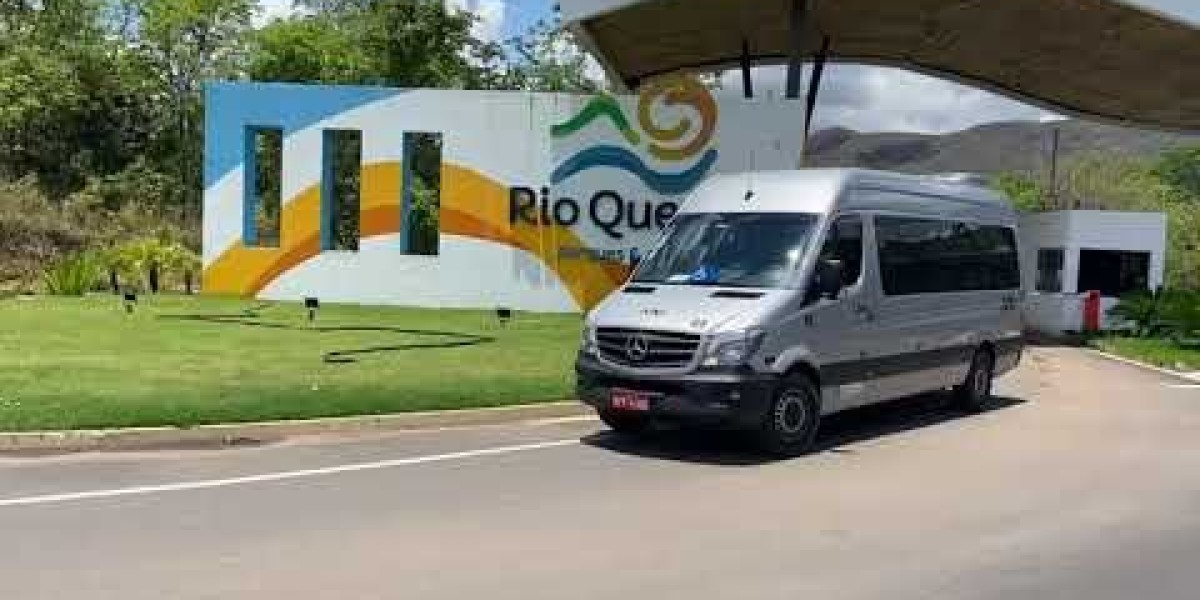 7 passenger van rentals in Vila Velha